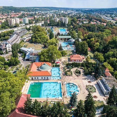 Belvarosi Apartman Eger Exterior foto