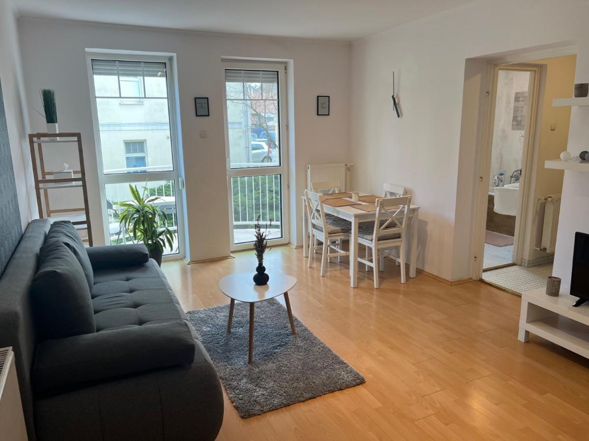 Belvarosi Apartman Eger Exterior foto
